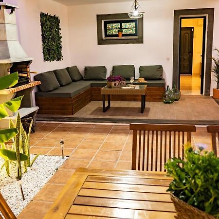 Villa Magma Яйса Екстериор снимка